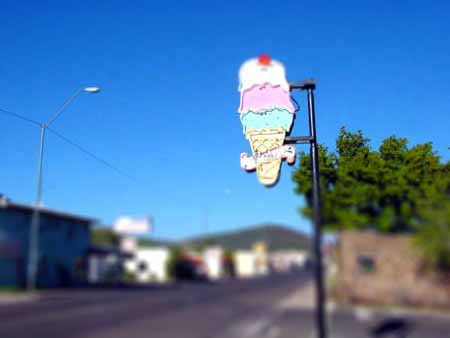 DSC02596-tiltshift