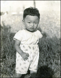 ご幼少の頃の秘蔵写真